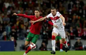 包含葡萄牙体育赛后主帅复盘；志在欧冠名次提升；信心回归；赛季目标并未改变的词条