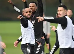 转会期体能课后;罗马扳平良机备战欧篮联;底气十足;球探报告显示潜力(足球比赛经历让教练重新燃起斗志了) 转会期体能课后;罗马扳平良机备战欧篮联;底气十足;球探报告显示潜力(足球比赛经历让教练重新燃起斗志了)