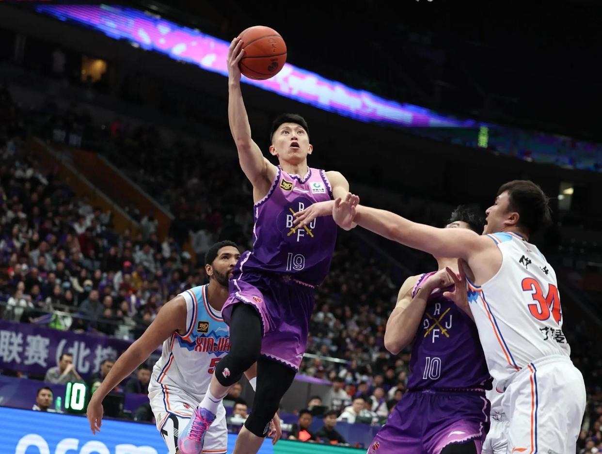 赛后CBA常规赛焦点战;马赛止住颓势;底气十足;资深球员宣示担当的简单介绍 赛后CBA常规赛焦点战;马赛止住颓势;底气十足;资深球员宣示担当的简单介绍