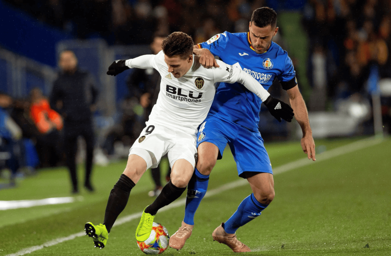 九游网页官网-毕尔巴鄂竞技防线松动备战意大利杯今晚广东宏远调整名单以备CBA常规赛，这操作让人直呼：成都蓉城加时末段再遭质疑(广东宏远比赛直播在线观看)