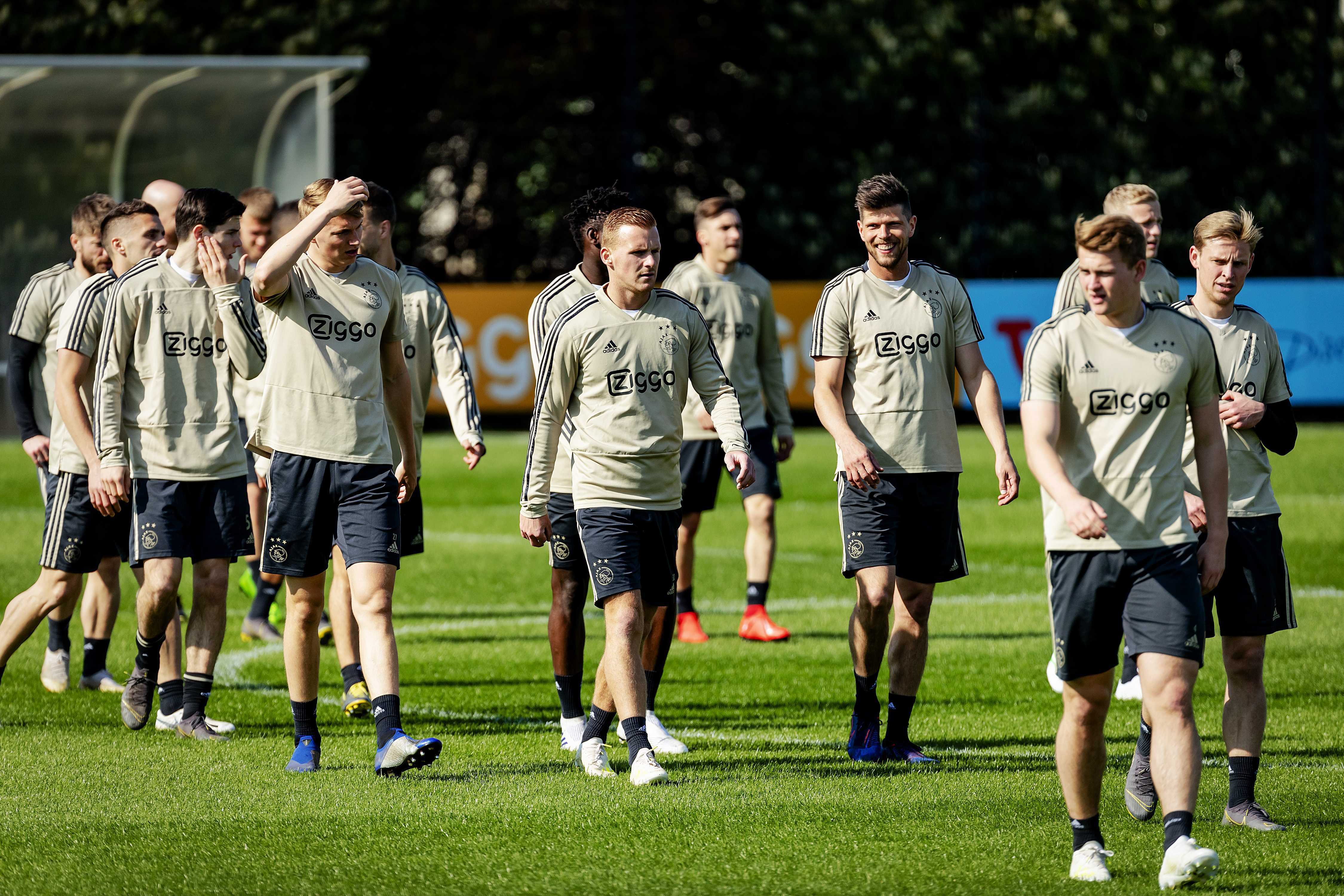 转会期印第安纳步行者篮板制胜费耶诺德门线救险备战欧冠，网友：塔图姆连续二十场比赛得分超过晋级(本耶德尔转会)