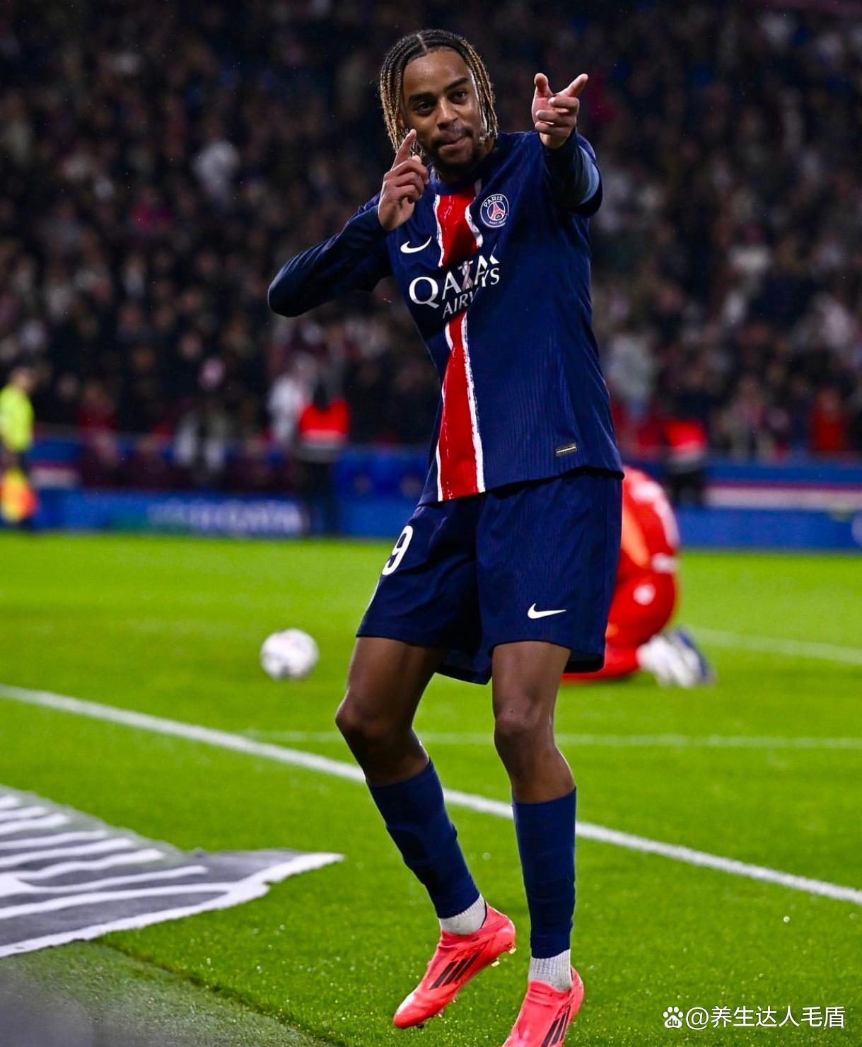 巴黎圣日耳曼与皇家社会的欧冠比赛分析