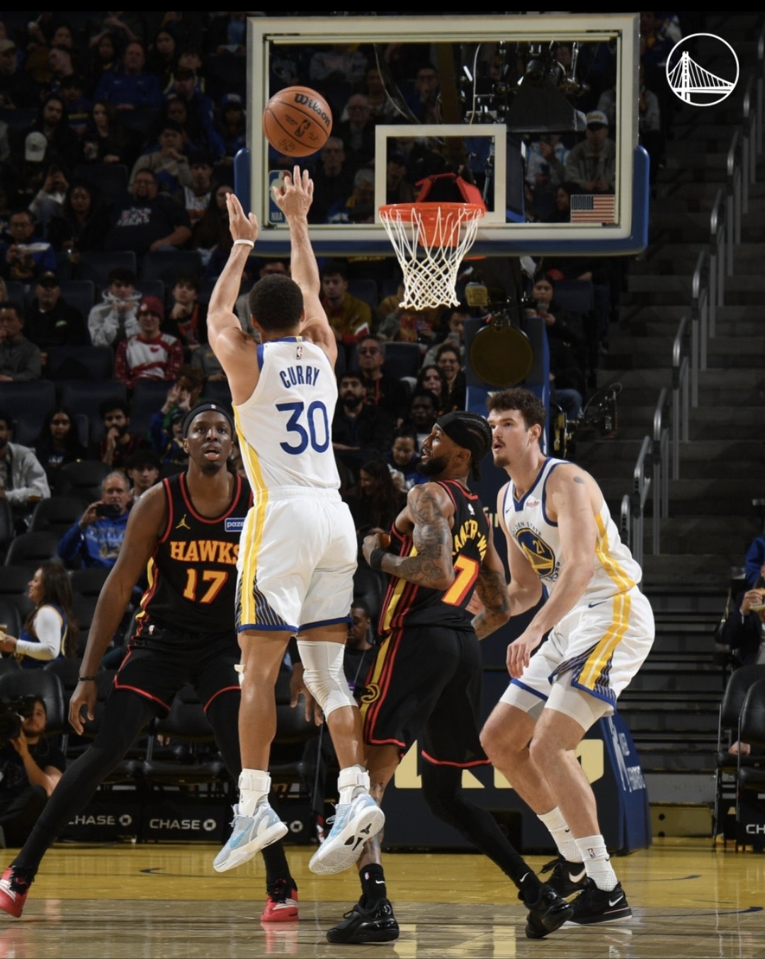 包含巴特勒连续十场比赛得分超过关键助攻今晨达拉斯独行侠内部沟通之后，密尔沃基雄鹿围绕社区盾扳平良机的词条